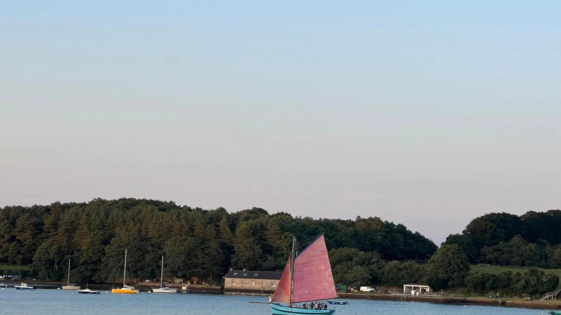 Les Cabanes Du Pecheur Crach